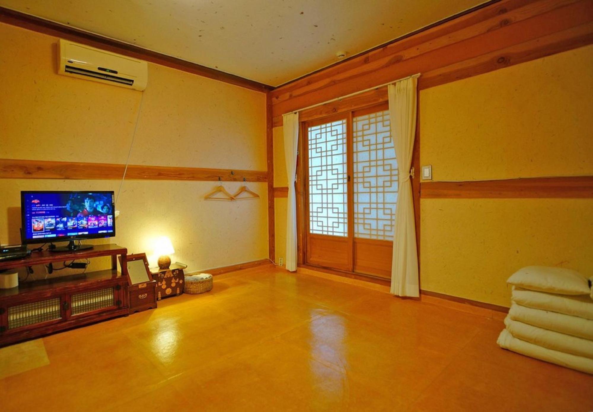 Hanok Gotaek Goeul Jeonju Dış mekan fotoğraf